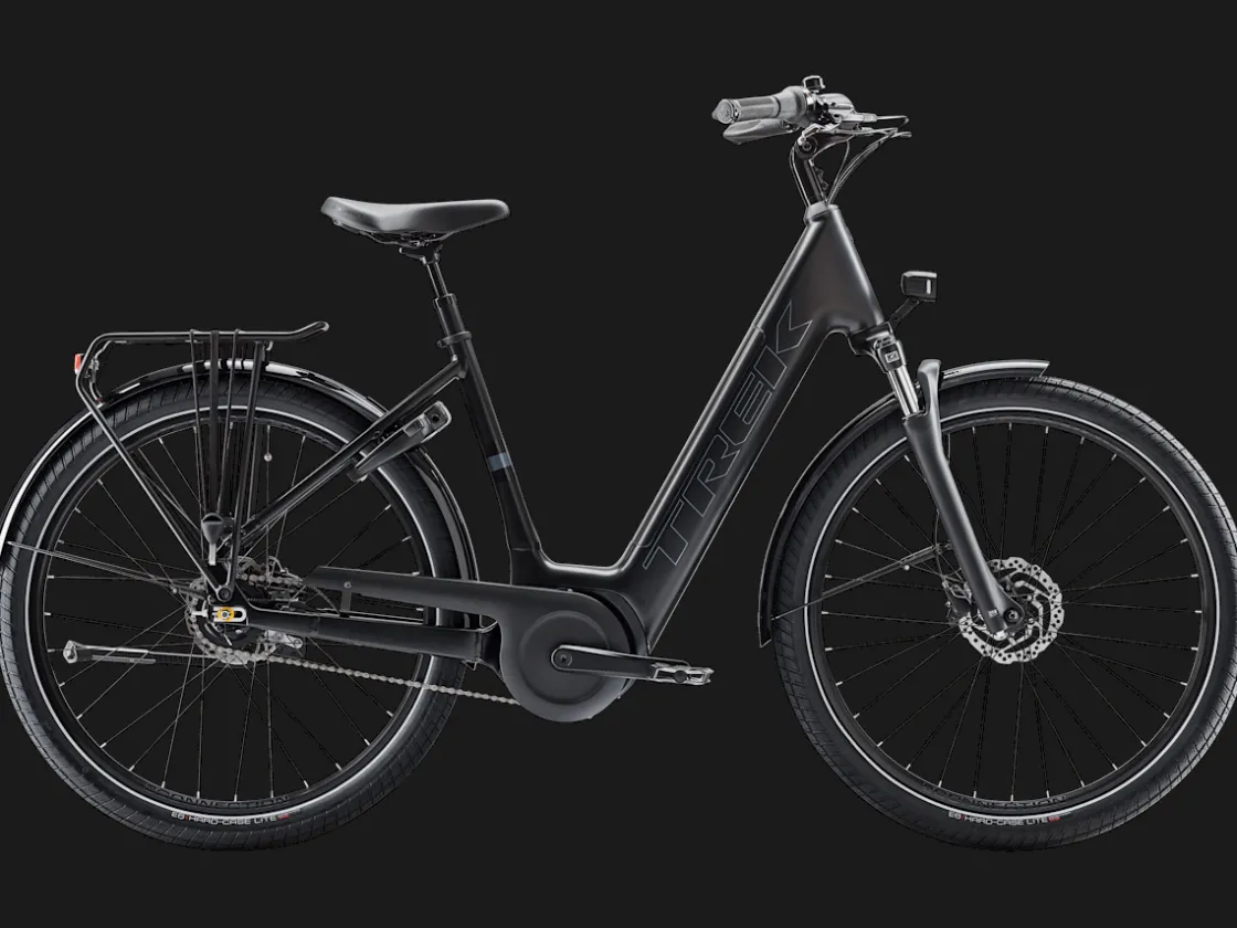Trek Bikes Kaupunkipyörät – Arki Kaupungissa | Kaupunkipyörät – Sähköavusteinen*District+ 4 Guard Lowstep